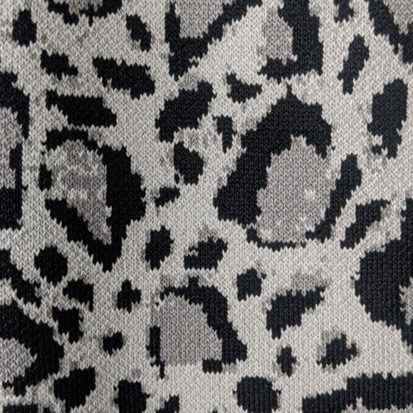 BCBG Maxazria Stretch sleeveless bodycon dress - Picture 7 of 7